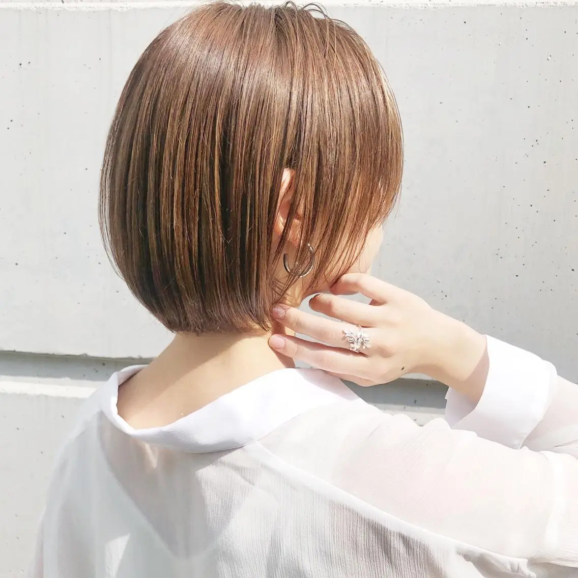 ショート カラー ヘアアレンジ KONOMI スタイリストのヘアスタイル