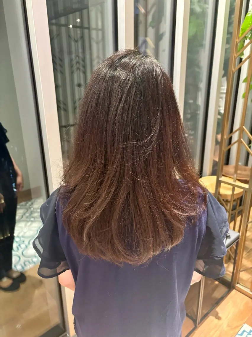 セミロング カラー カット THETA /tomoyaのヘアスタイル
