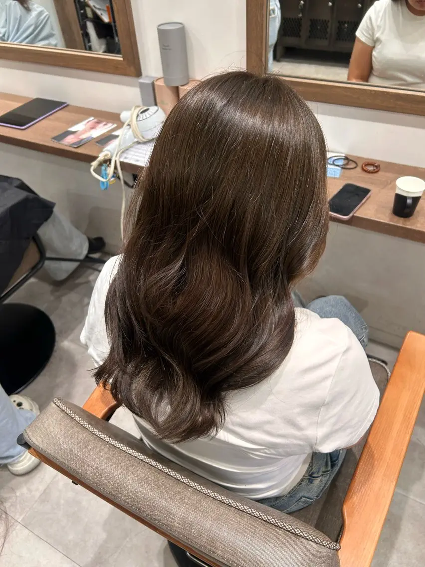 ミディアム カラー 名駅🎀*॰ॱ透明感 カラー かほのヘアスタイル
