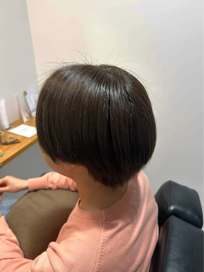 ショート カラー ブラウンカラー ダークブラウン MIO 艶カラー/ 縮毛/ブリーチ🫧‪のヘアスタイル