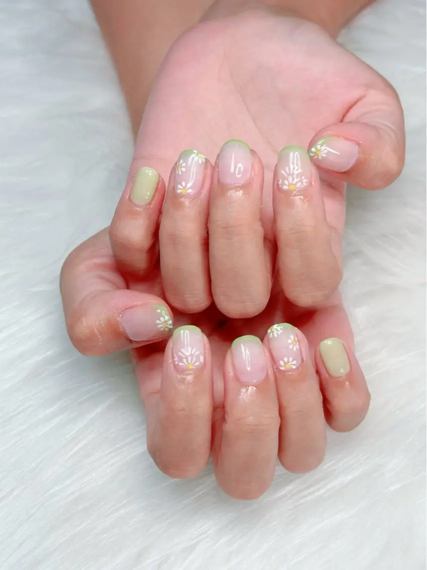 ネイル アートネイル チークネイル フレンチネイル ジェルネイル ロングネイル nail sideraのネイルデザイン