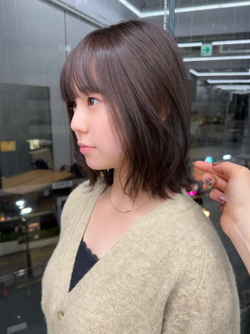 ミディアム ヘアカラー レディースカラー✨ urara渋谷のヘアスタイル