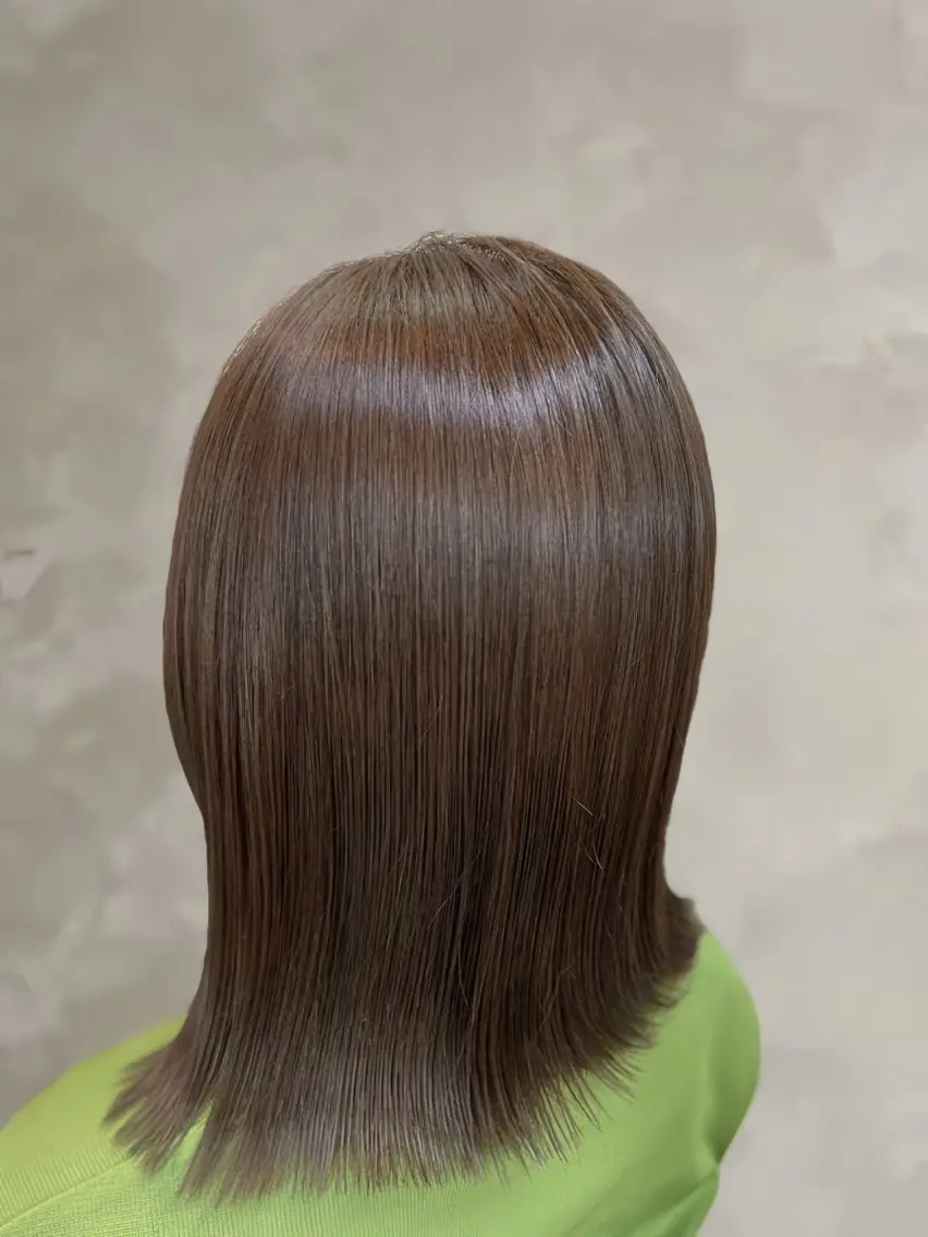 ミディアム ボブ 似合わせカットカラー 🌿つじおかるみのヘアスタイル