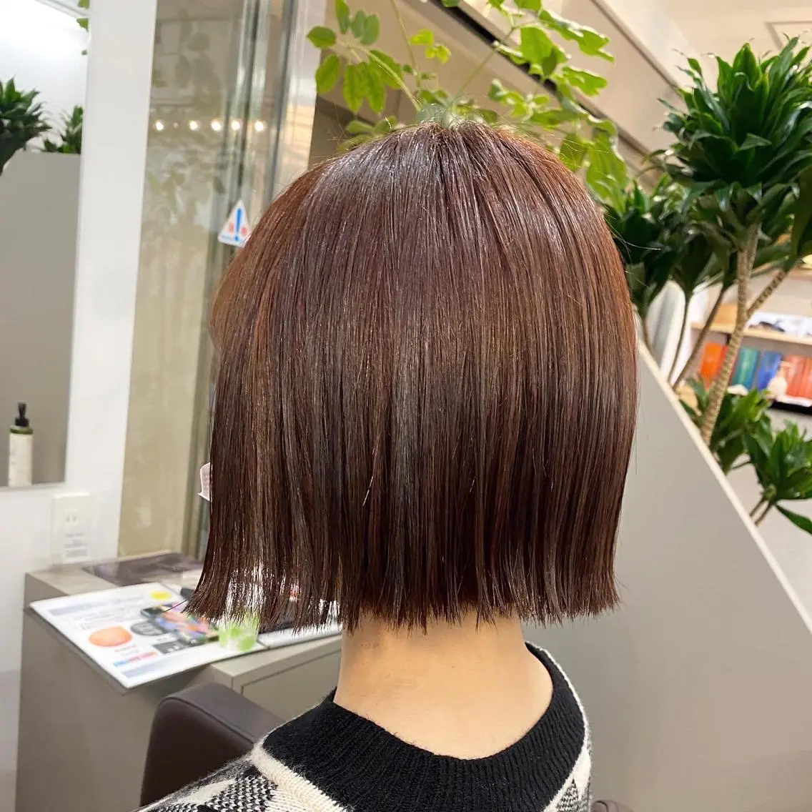 ショート カラー ヘアアレンジ ボブ 外ハネヘア ボブ、縮毛矯正👑 心斎橋/高城涼也のヘアスタイル