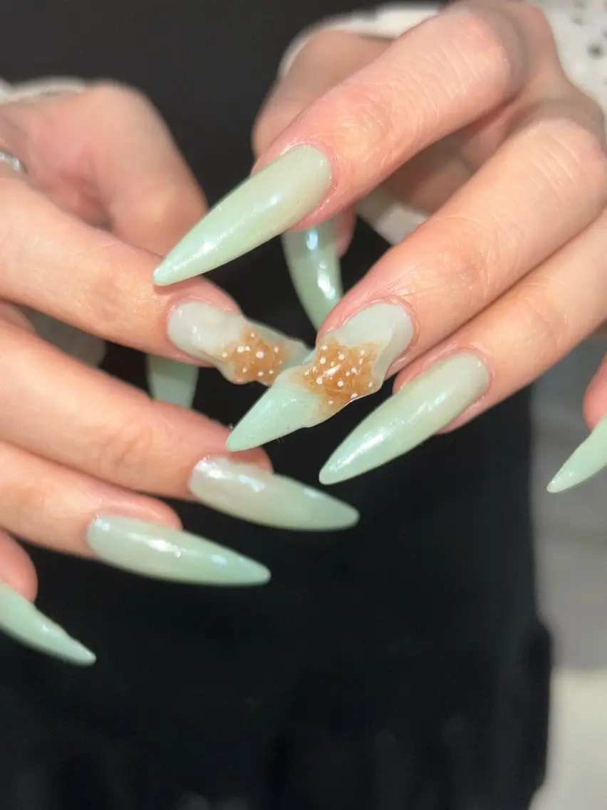 ネイル ハンドネイル 🪐富島彩夏 /海外nail🪐のネイルデザイン