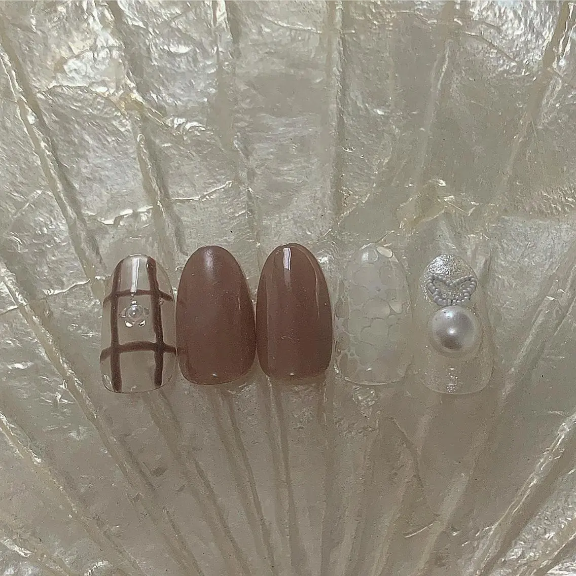 ネイル ハンドネイル ハンドケア lylynail YUUKAのネイルデザイン