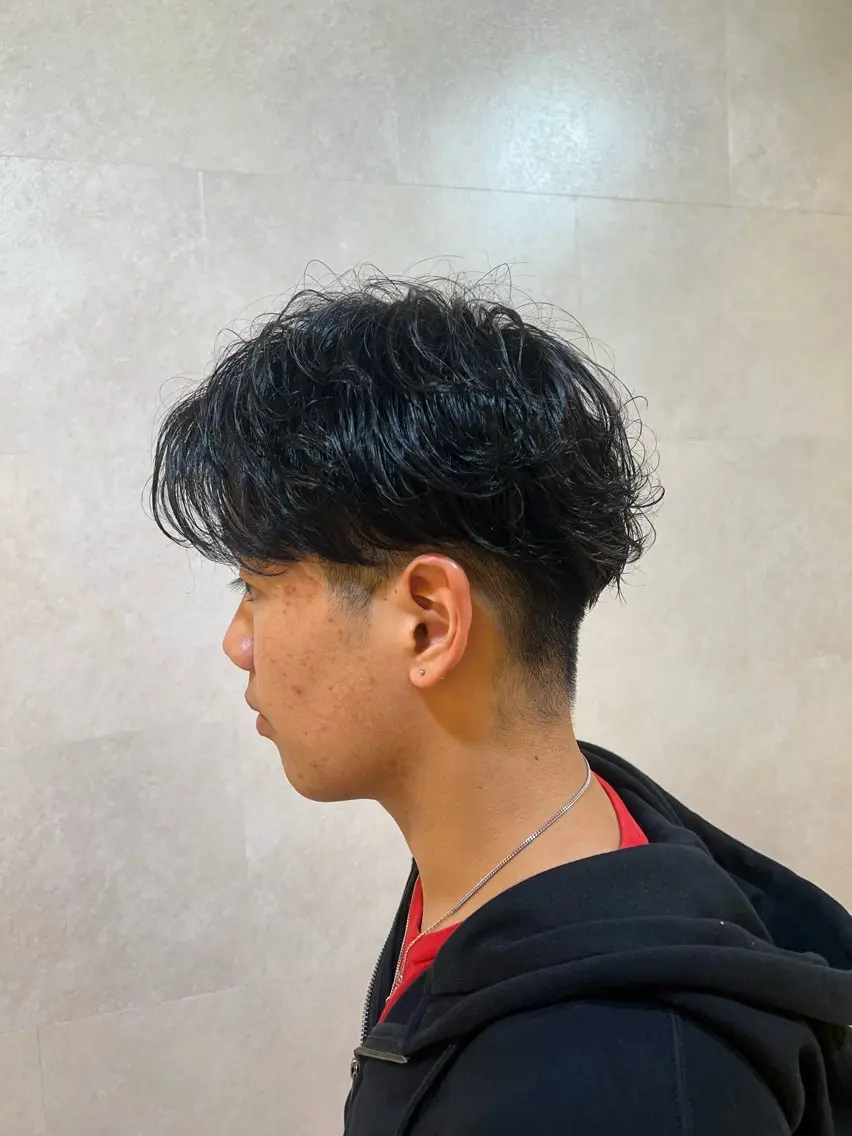 カラー メンズ メンズパーマ 郡山駅前メンズ特化 岩﨑大翼のヘアスタイル