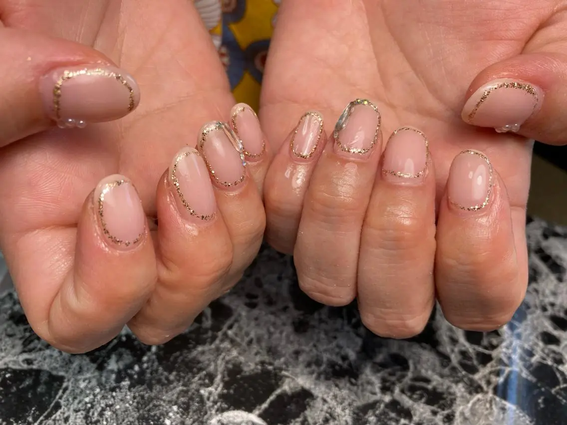 ショート ネイル スカルプネイル ハンドネイル ✴︎ Delightのネイルデザイン
