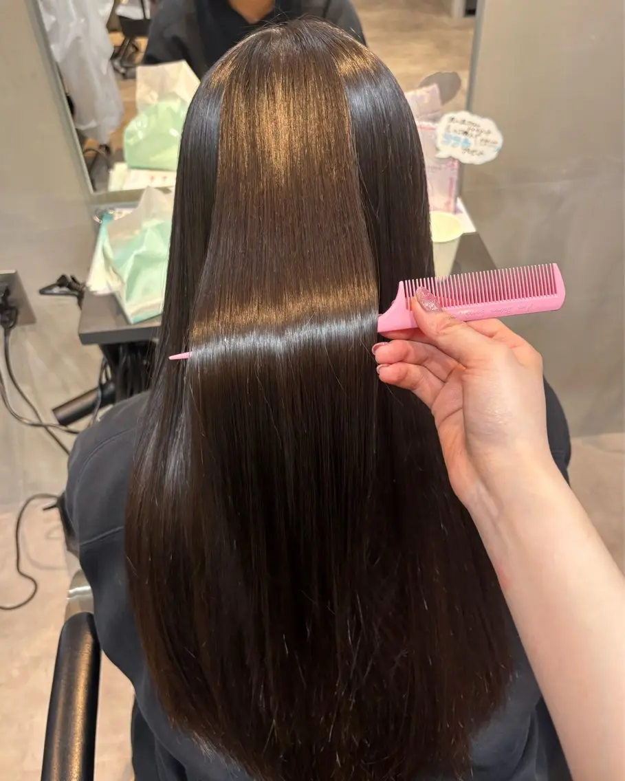 【✨ツヤ髪持続✨】髪質改善カラー+極上トリートメント付き🫧¥16,000→¥8,000の写真