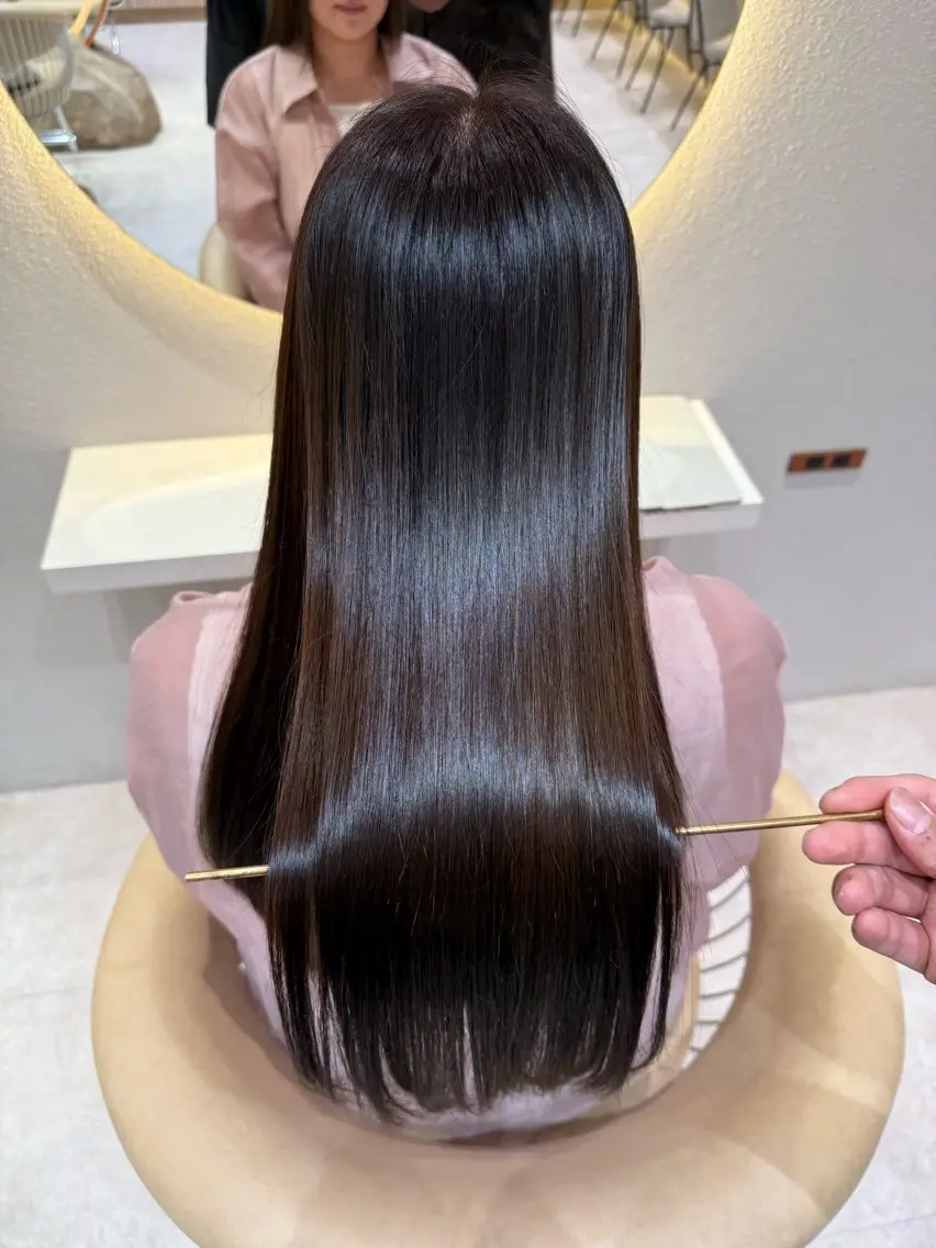 ロング カラー カット ヘアカラー 縮毛矯正 縮毛矯正✨🫧 レイヤー川村利幸のヘアスタイル