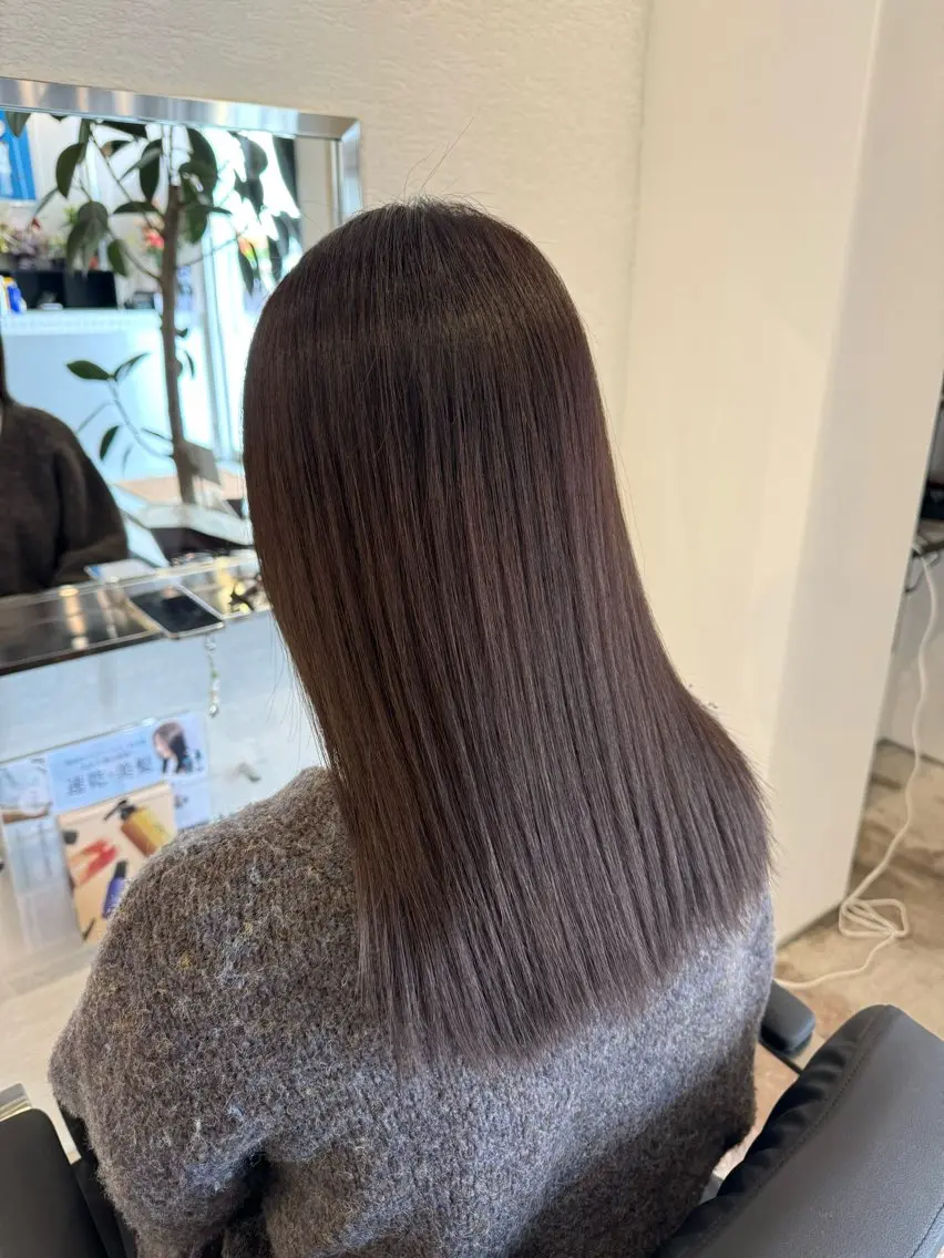 ミディアム 山下 遼香のヘアスタイル