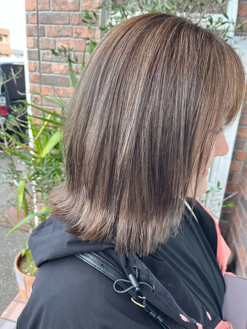 ミディアム カラー ブリーチ ハイライトカラー ハイライト 縮毛矯正 カット ヘアカラー トリートメント YUIMARL 倉敷店🌸SAEのヘアスタイル
