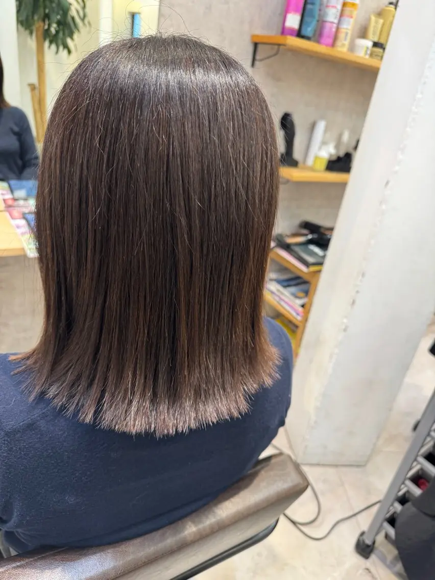 ミディアム カラー カット ヘアカラー トリートメント 似合う髪型が 分からない方へのヘアスタイル