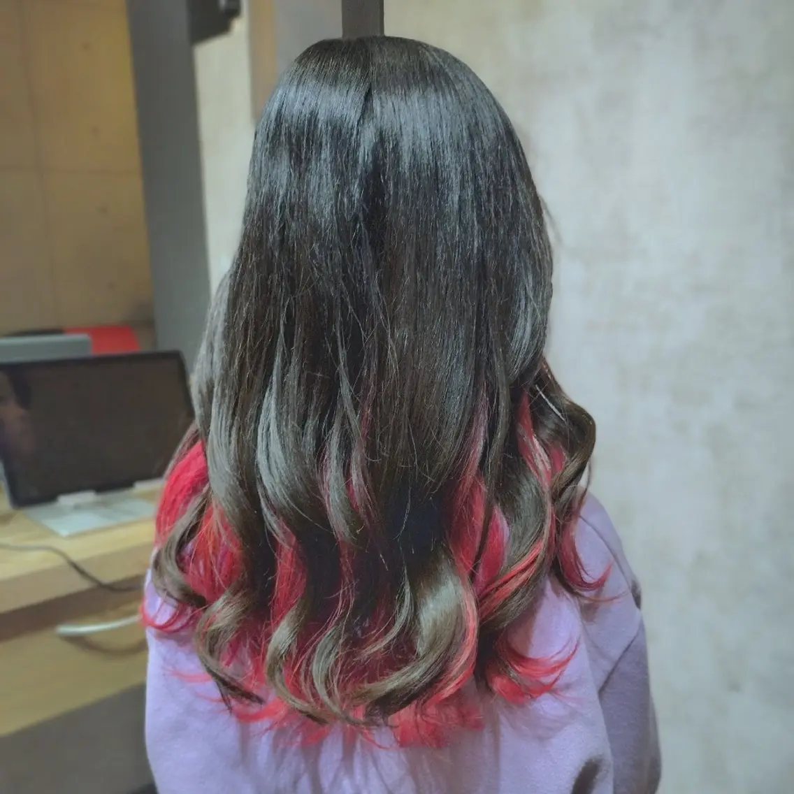 ロング カラー インナーカラー ピンクカラー カットモデル募集中 🥀タカハシ🥀のヘアスタイル