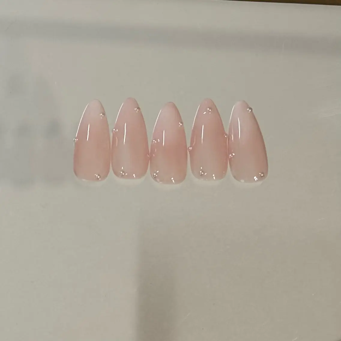 ネイル キラキラネイル オフィスネイル シンプルネイル ハンドネイル __shiho. nailのネイルデザイン