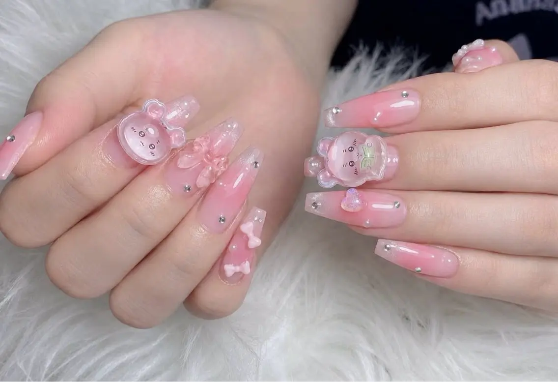 ネイル チークネイル 長さ出し フラッシュネイル フレンチネイル グラデーション ハンドネイル Lenie Nail Salonのネイルデザイン