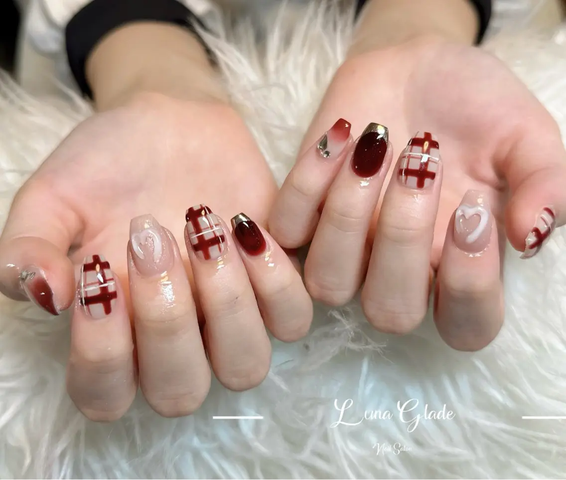 ネイル ハンドネイル Luna Gladeのネイルデザイン