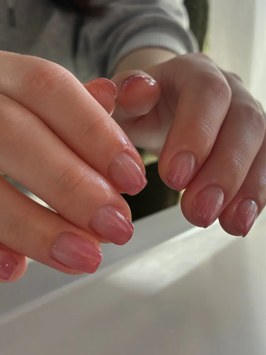 ネイル グラデーション オフィスネイル nue【ムー】 ひなたのネイルデザイン