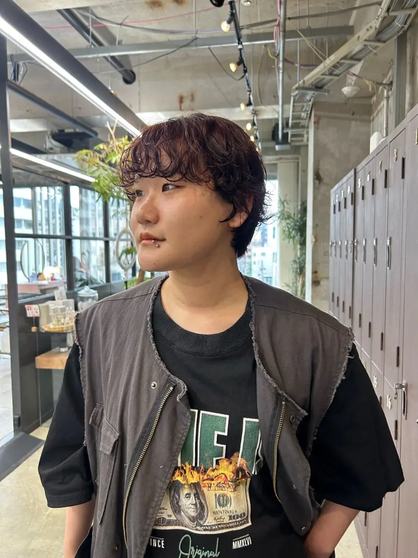 ショート カラー パーマ ブラウンカラー ピンクカラー ピンクブラウン ショートヘア maho/垢抜け カラーパーマメイクのヘアスタイル