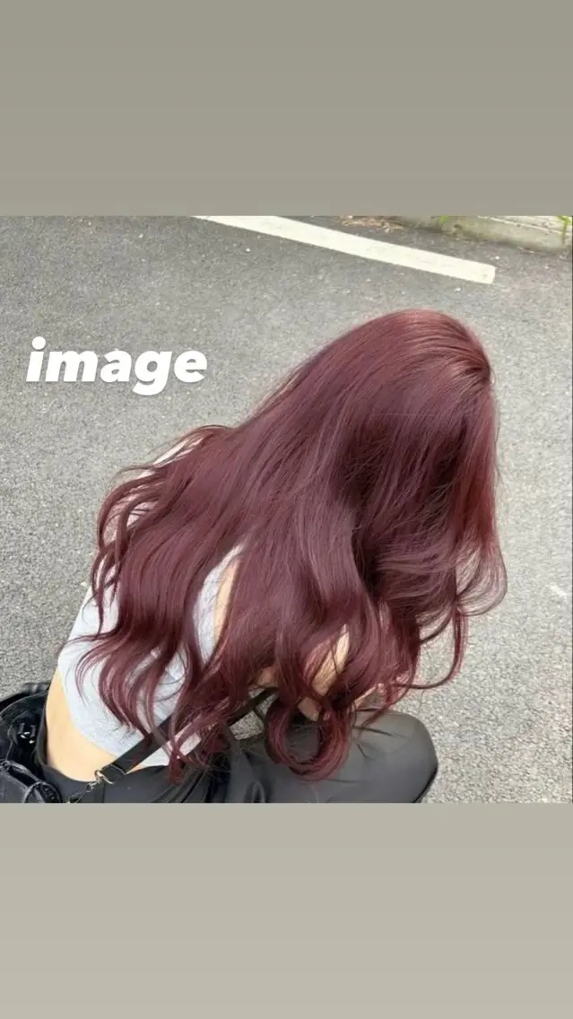 ロング カラー 福本 萌のヘアスタイル