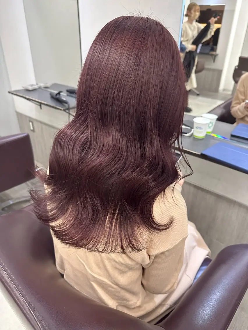 ミディアム カラー Roi ofGiseLのヘアスタイル