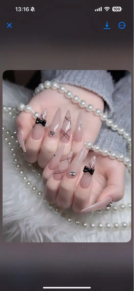 ネイル オーロラネイル フレンチネイル ジェルネイル ハロウィン キラキラネイル ハンドネイル H.baby Nail Salonのネイルデザイン