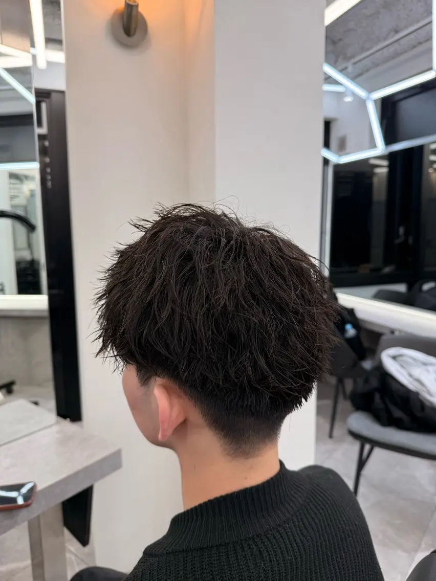 ショート パーマ メンズ カット パーマ メンズ特化美容師/ 四辻 凱斗のヘアスタイル