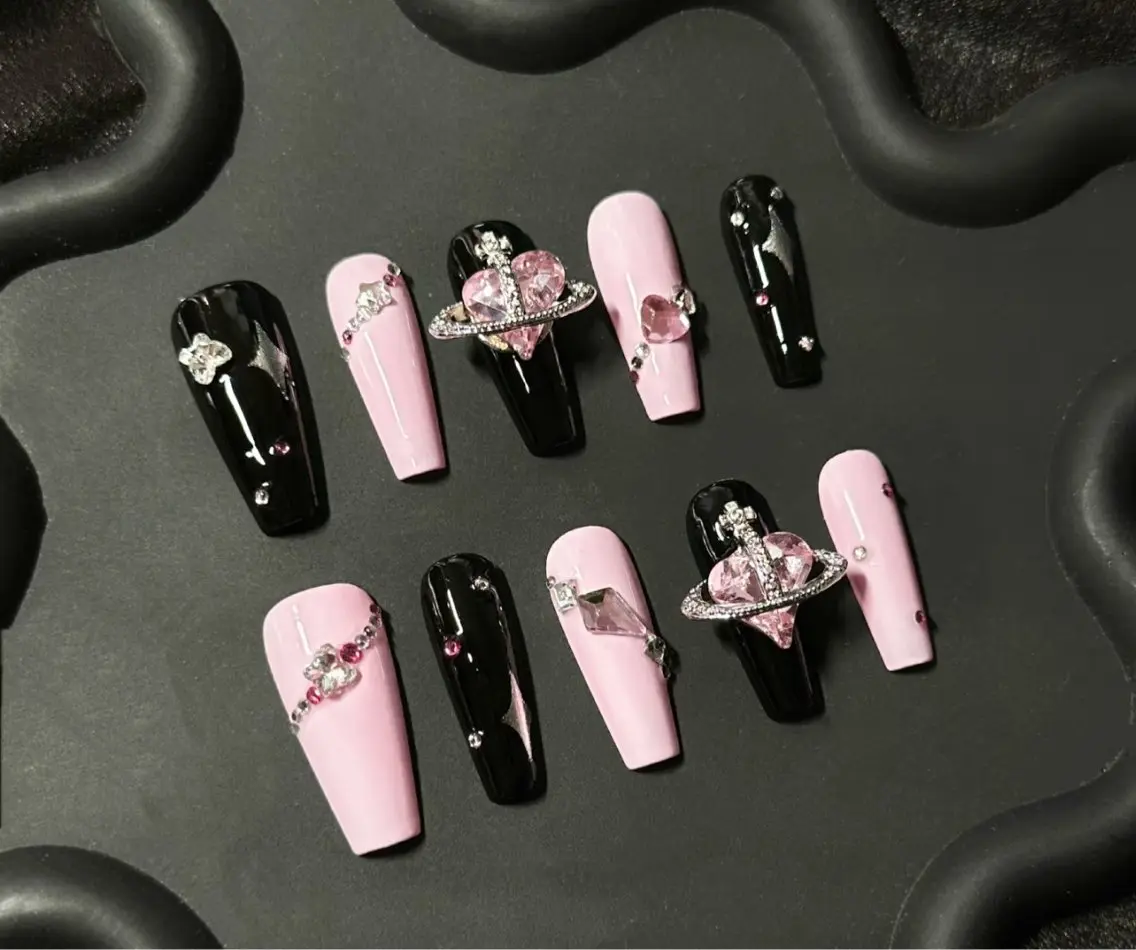 ネイル アートネイル オーロラネイル チークネイル フレンチネイル ガラスフレンチ 🎀🎀YooLi Nail Salonのネイルデザイン