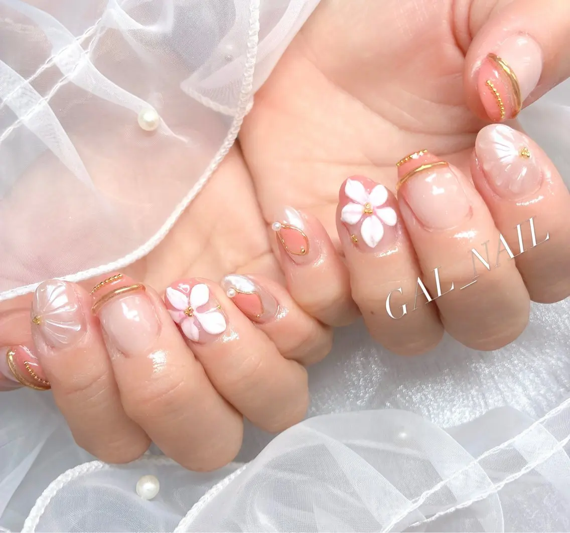 ネイル フレンチネイル おそろいネイル ハンドネイル GAL_NAIL Miraiのネイルデザイン