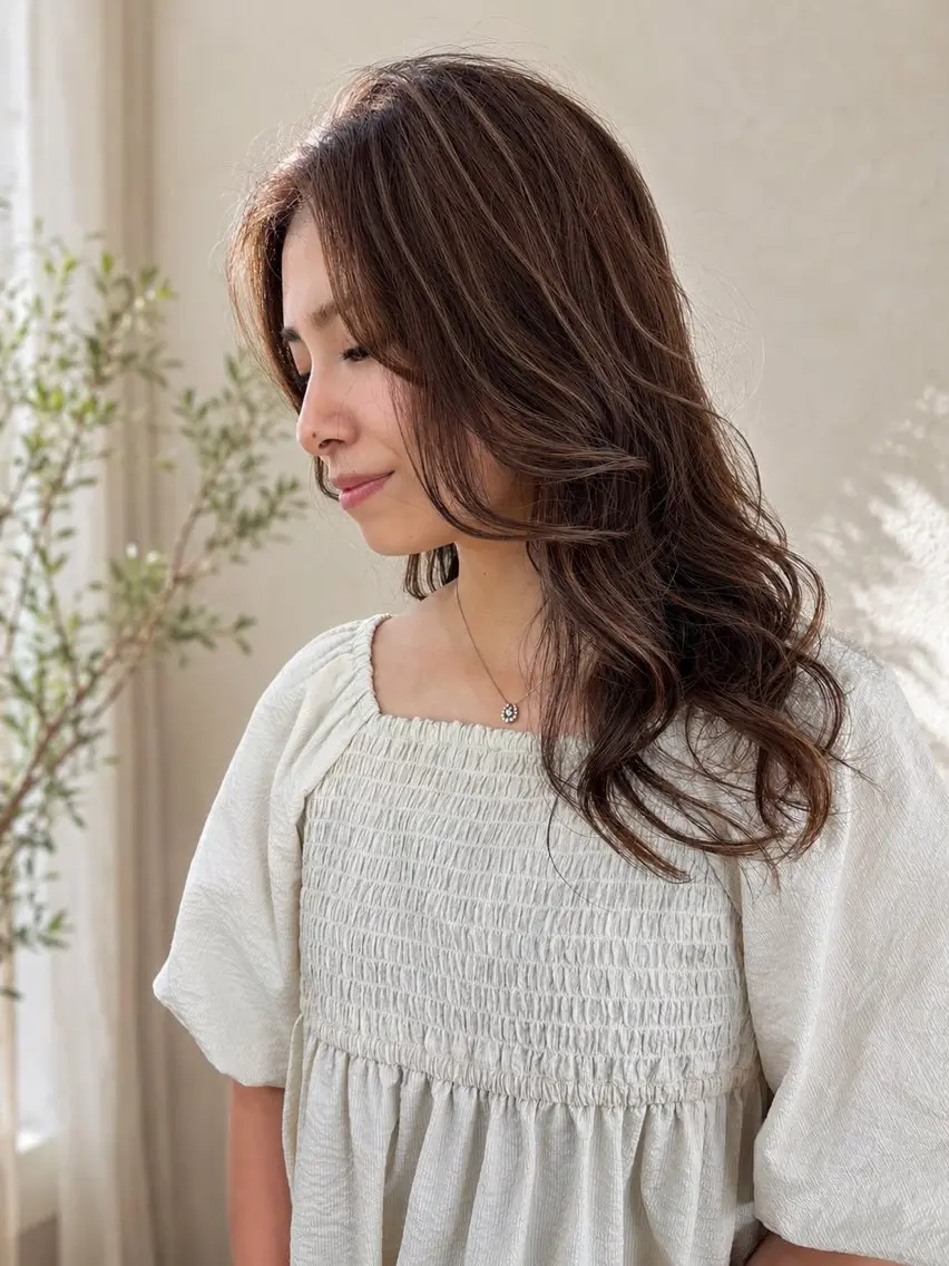 ミディアム カラー ハイライトカラー ハイライト ヘアカラー grand juteのヘアスタイル
