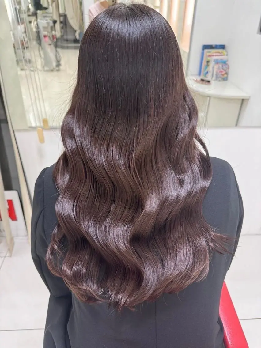ロング カラー 地毛風カラー/ 吉田菜々子のヘアスタイル