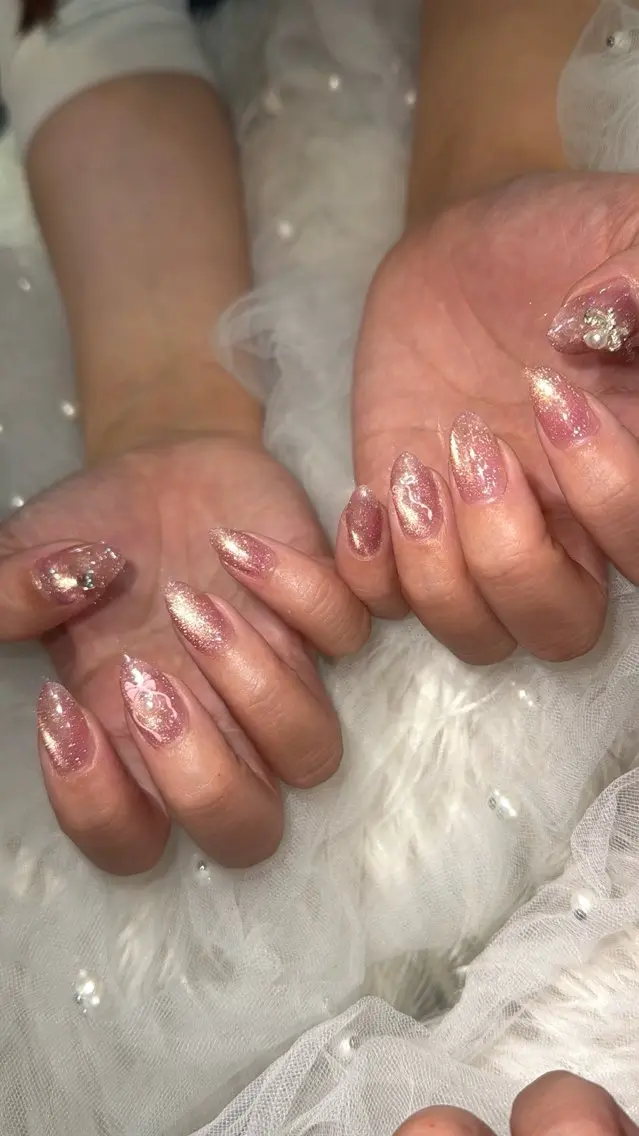 ネイル フラッシュネイル フラッシュマグ フットネイル フレンチネイル 韓国ネイル SAKU nail 作島茜のネイルデザイン