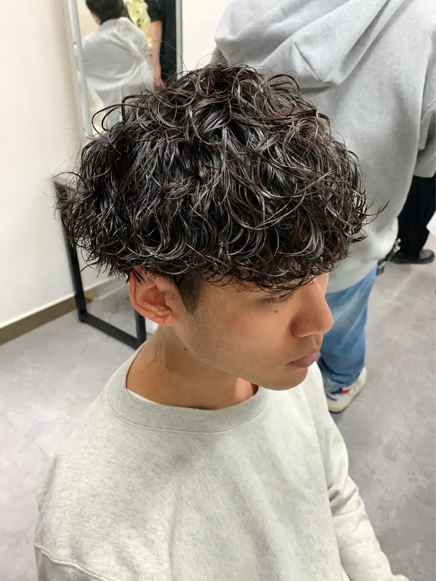 パーマ メンズ カット パーマ パーマ支持率No.1 ❤️🔥安成弾のヘアスタイル