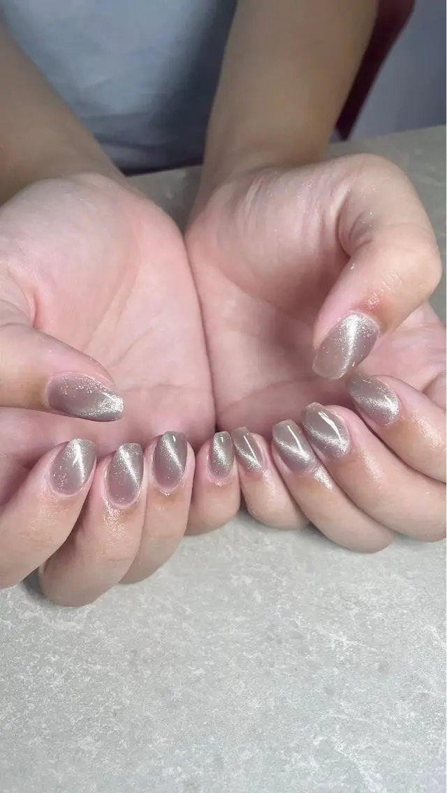 ネイル ハンドネイル LAVISH momoneのネイルデザイン