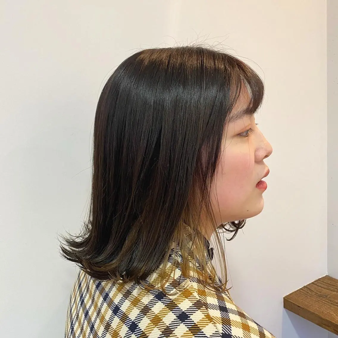 ミディアム カラー ブリーチ イヤリングカラー カット ヘアカラー トリートメント 小山功陽 /メンズスタイルのヘアスタイル
