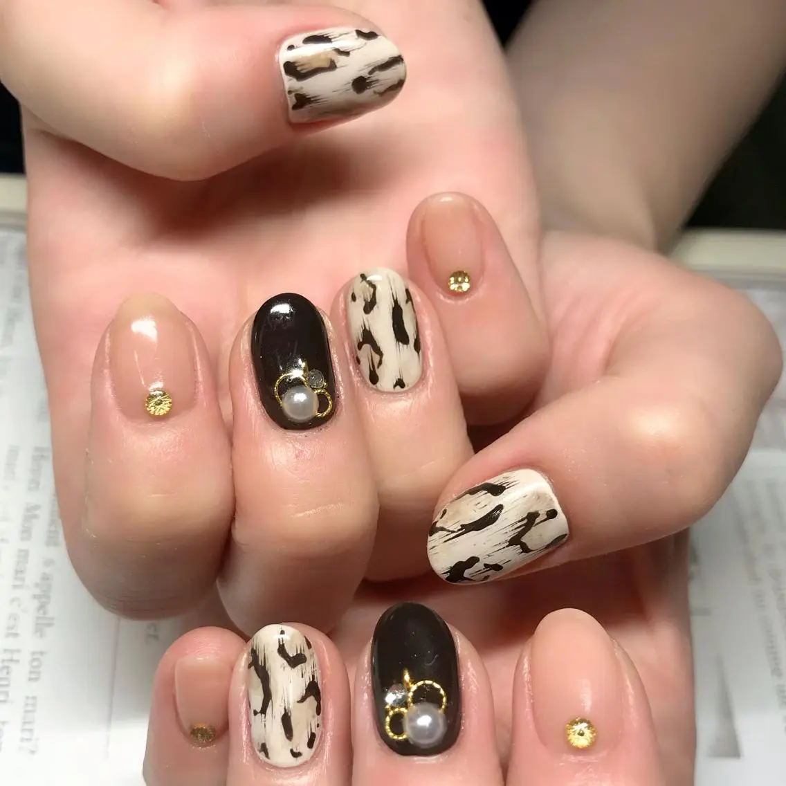 ネイル elu ：nail＆eyeのネイルデザイン
