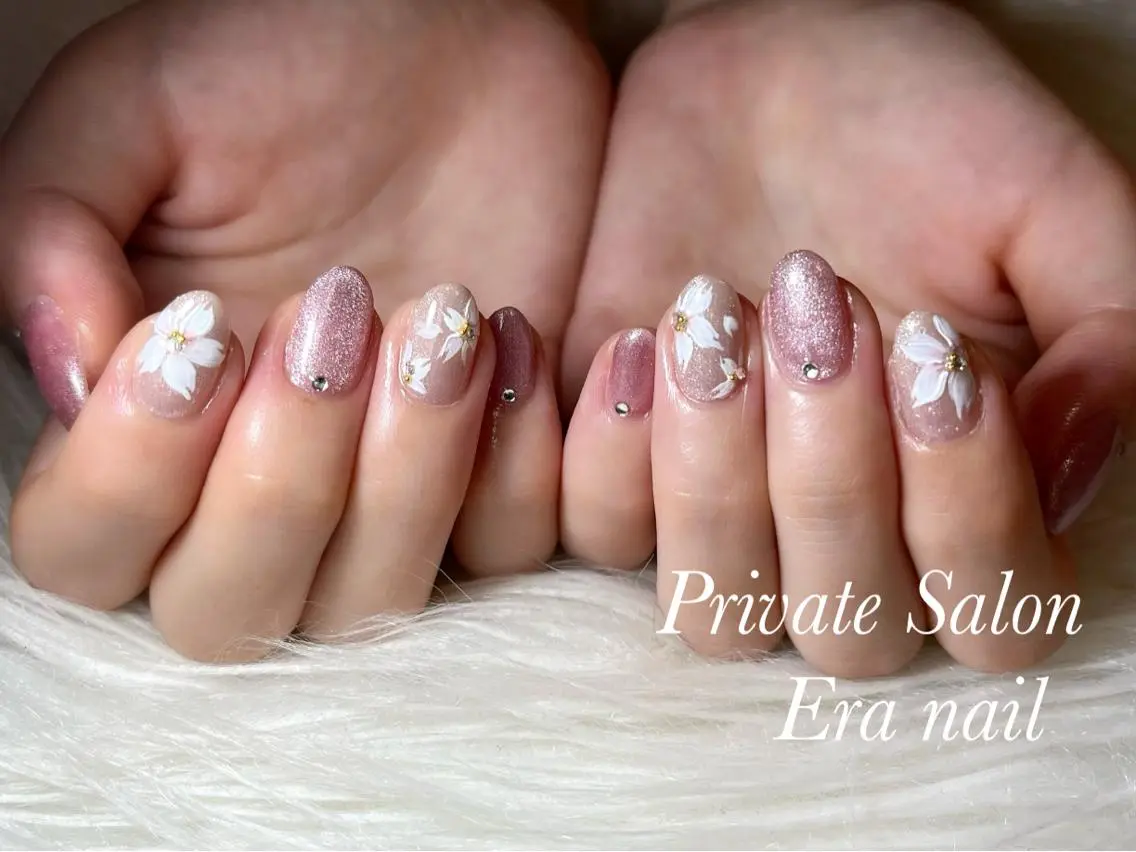 ネイル マグネットネイル Era nailのネイルデザイン