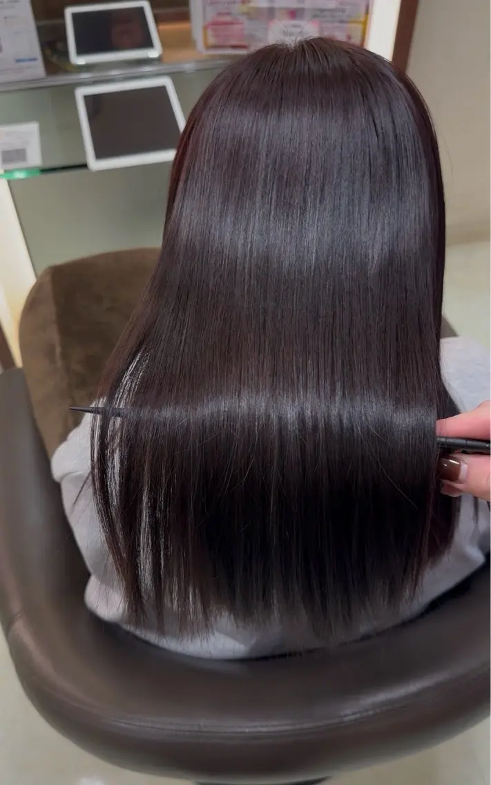 ミディアム ミディアムパーマ 髪質改善 トリートメント 三宅 壱輝のヘアスタイル