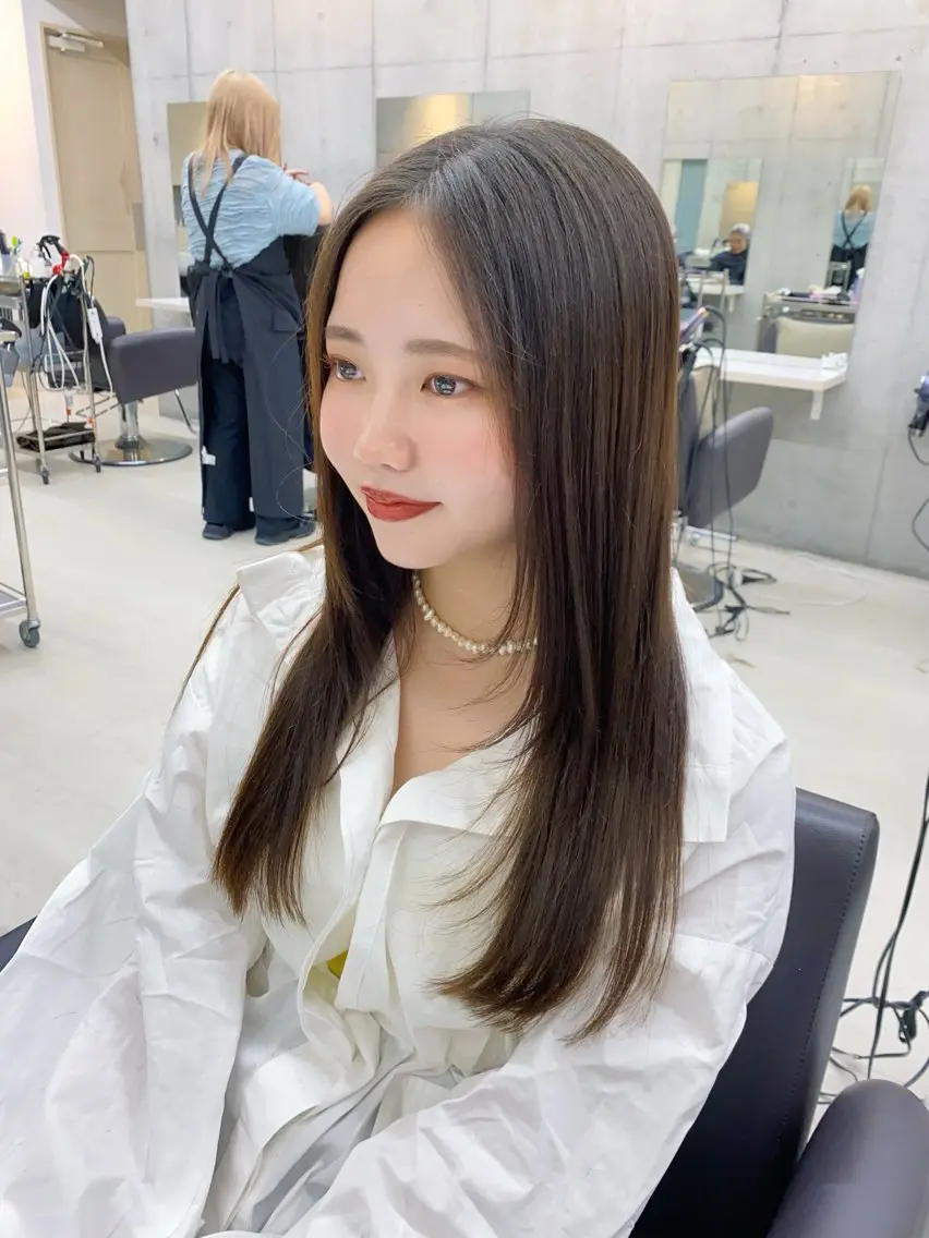 セミロング うる艶ヘア♡韓国好き 透明感　shotaのヘアスタイル