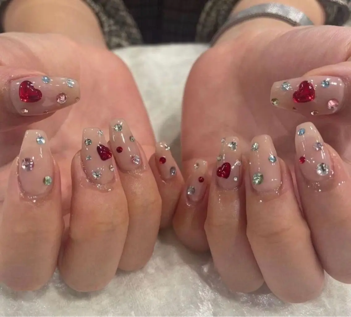 ネイル ジェルネイル ハート キラキラネイル 韓国ネイル ロングネイル ハンドネイル n2 nail daikokuchoのネイルデザイン