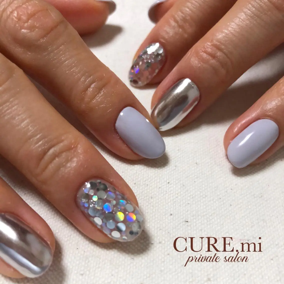 ネイル ホログラムネイル ミラーネイル ハンドネイル ハンドケア 伊藤 美香のその他イメージ