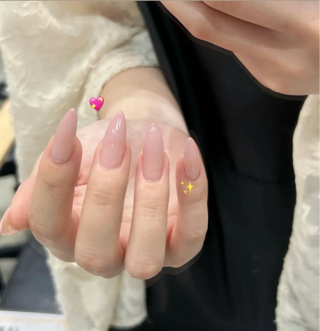 ネイル グラデーション ピンク ハンドネイル 🎀miyake ｜nailのネイルデザイン
