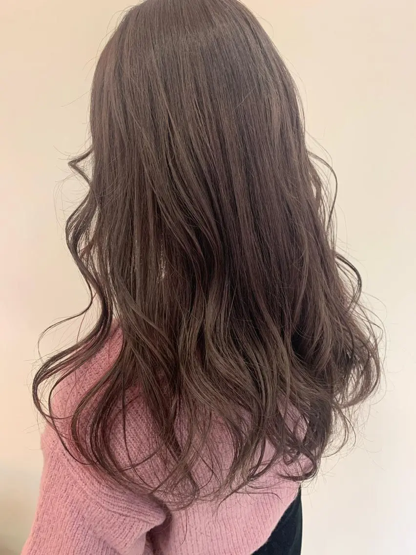 🎨ヘアカラー & 内部補修トリートメントの写真