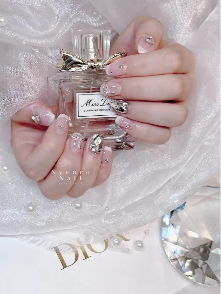 ネイル チークネイル フレンチネイル ジェルネイル キラキラネイル ピンク Nyanco Nailのネイルデザイン
