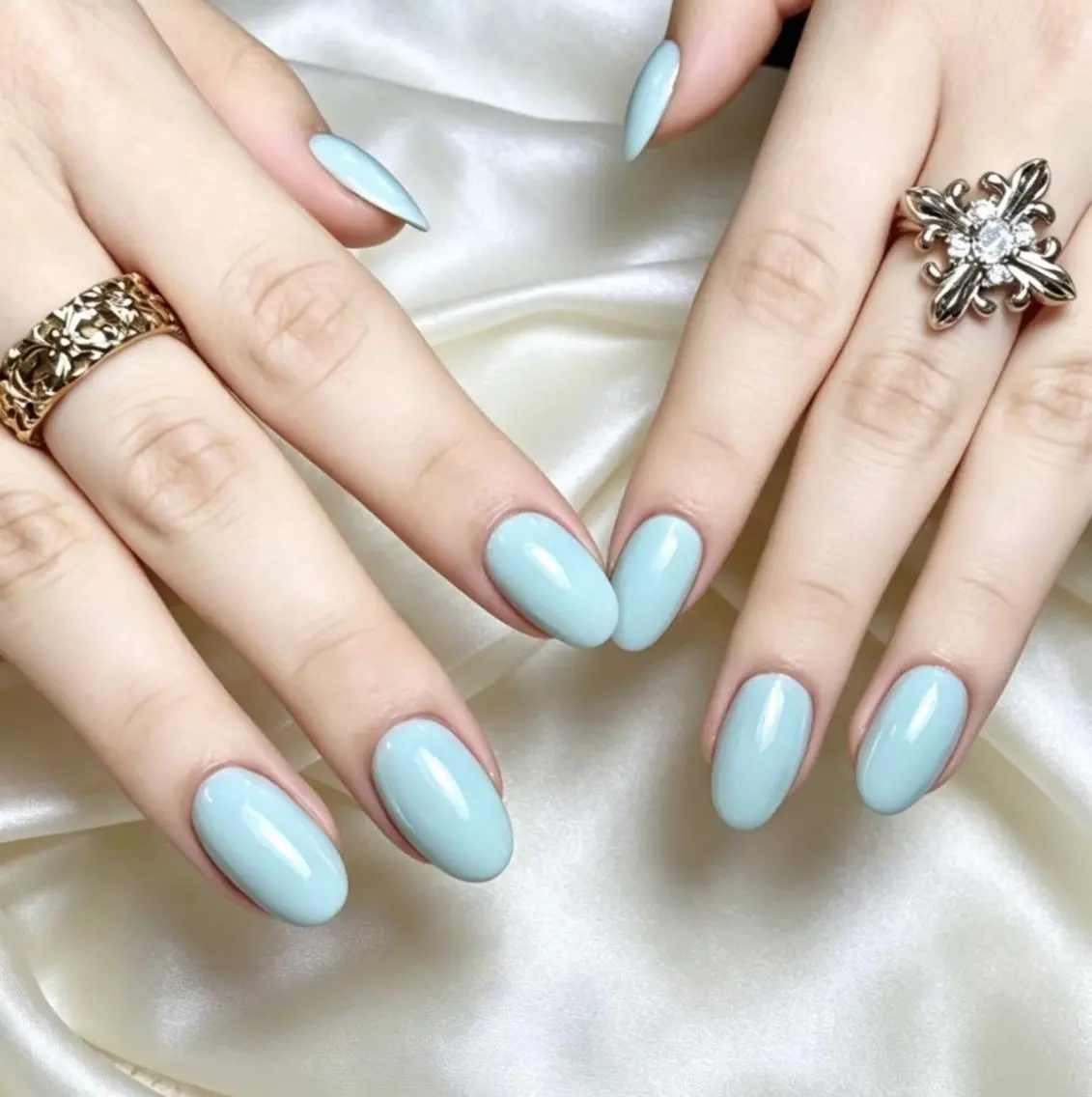 ネイル はる🎀ネイル& アイラッシュ🐈⬛のネイルデザイン