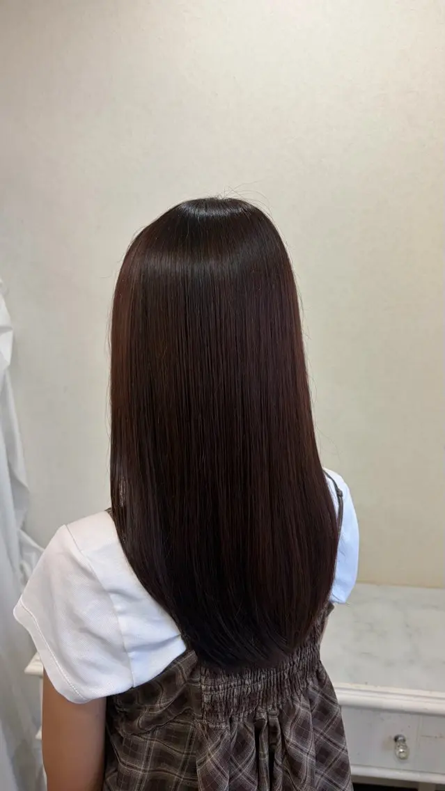 ロング ヘアカラー トリートメント Début 【ユウカ】のヘアスタイル