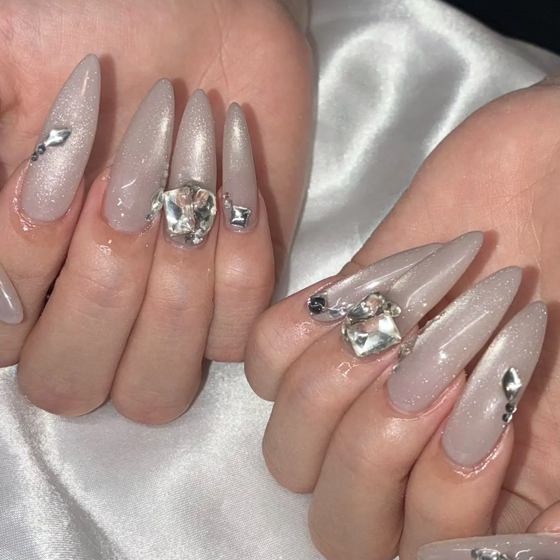 ネイル ジェルネイル マグネットネイル ハンドネイル Nail ヌシん家 AKANEのネイルデザイン