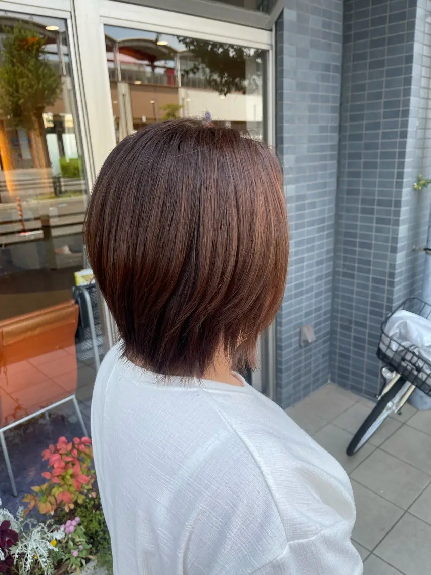 セミロング 寺田 詩のヘアスタイル