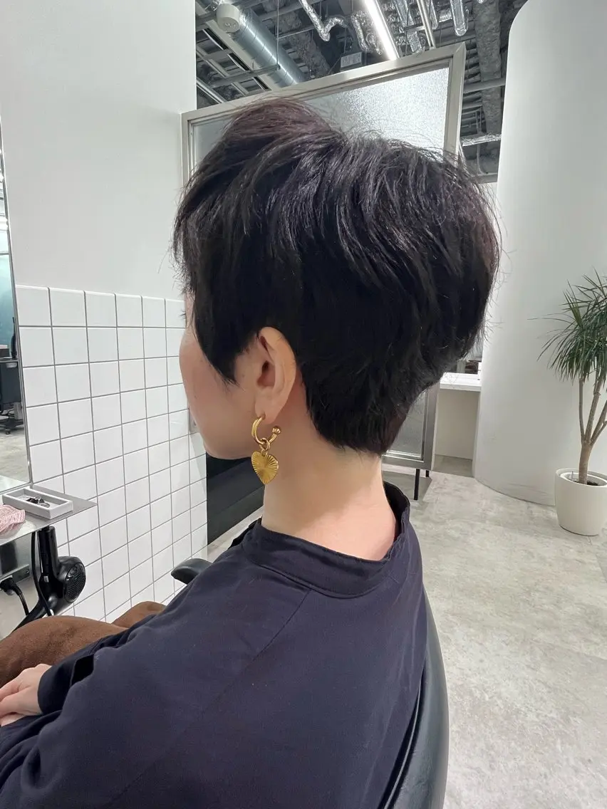 ショート カット トリートメント 梅田茶屋町ヘッドスパ &艶カラー りほのヘアスタイル