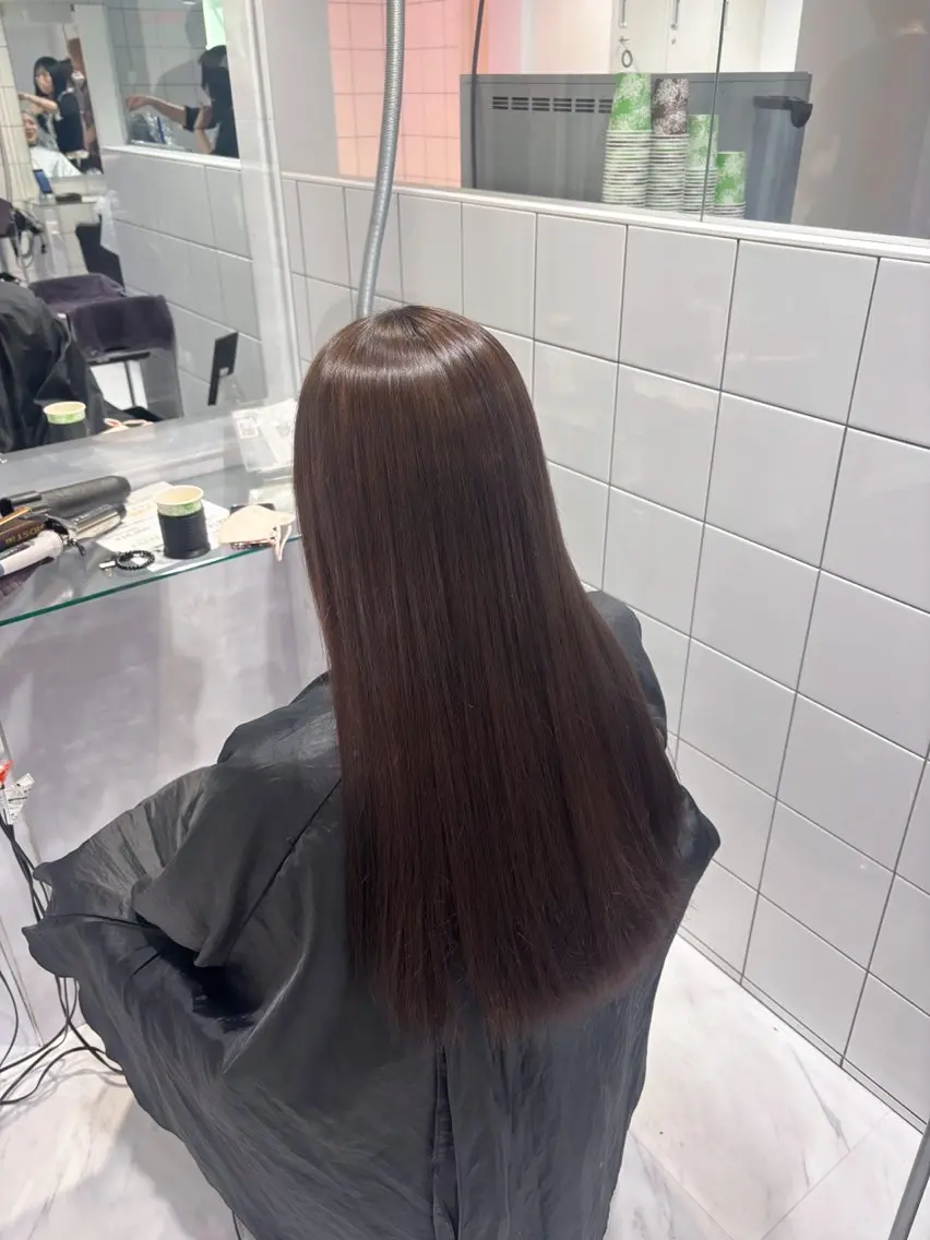 ロング カラー ヘアカラー トリートメント 髪質改善🩰透明感カ ラー🎀hinanoのヘアスタイル